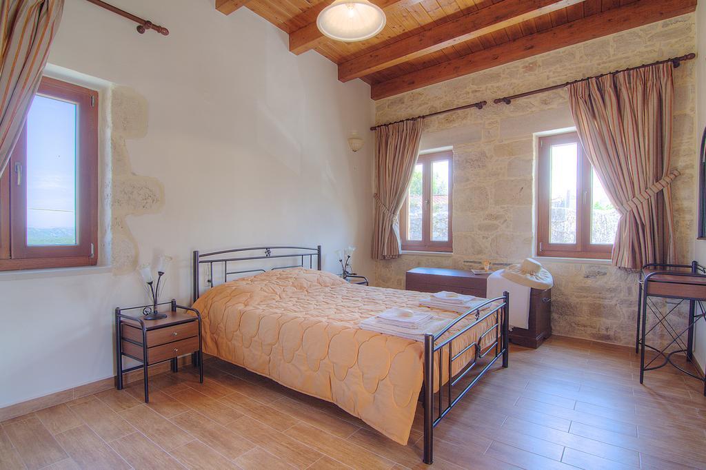 Askoutsi Manor, A Natural Tranquil Retreat, By Thinkvilla Agios Ioannis  Dış mekan fotoğraf